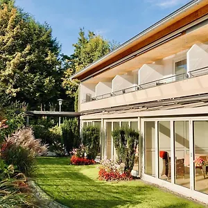 Adoris Im Lotzbeckpark Am Appartement